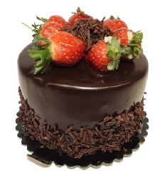 4 kişilik çikolatalı yaş pasta Doğum günü pastası İzmir pasta