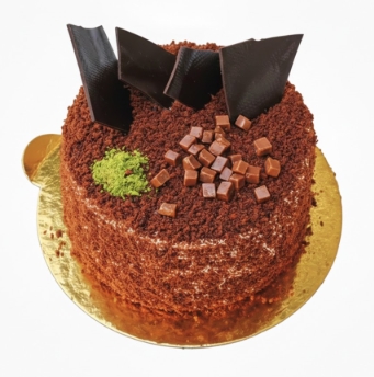 4 kişilik yuvarlak sade çikolatalı yaş pasta İzmir pasta