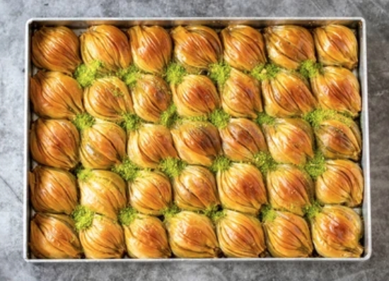Modern Pratik Yeme 2500 Gr Midye Baklava İzmir pasta