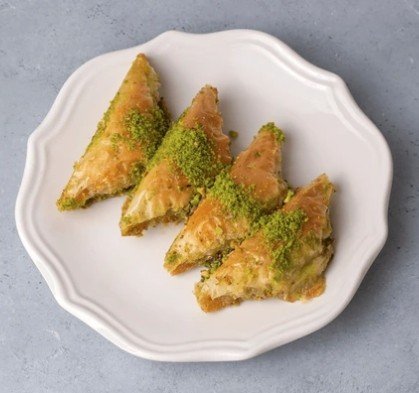 Taze Malzemeli 1000 Gr Fıstıklı Şöbiyet İzmir pasta